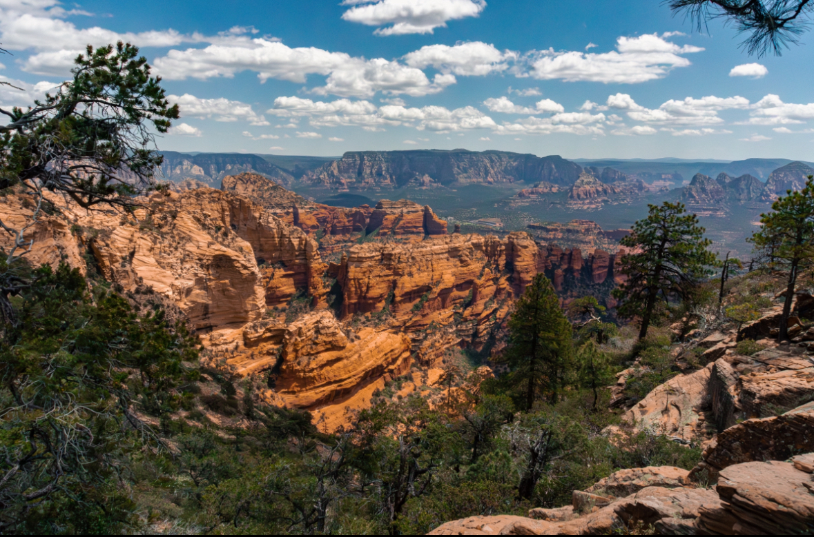 Group hiking Sedona trails